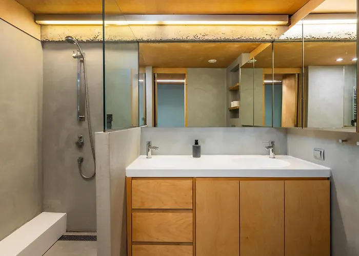 Apartamento Fytron House *