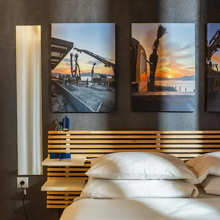 Fytron House דירה *